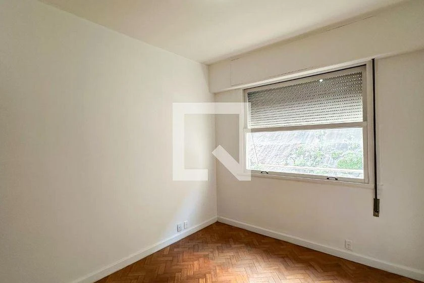 154 m² apartment with 3 bedrooms and 1 parking spot — photo 14