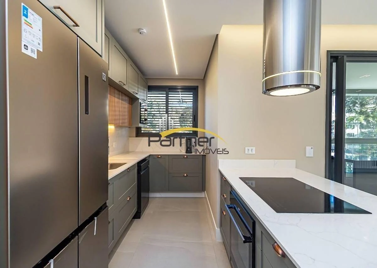 Apartamento amueblado con 3 suites y 294 m² — photo 13