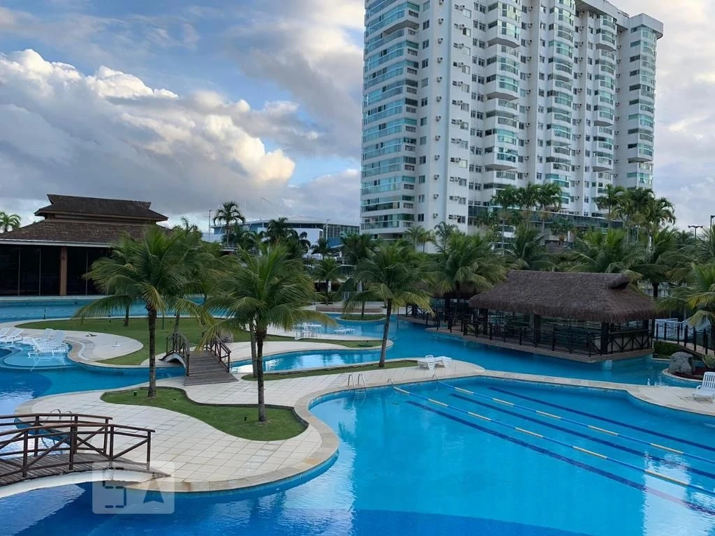 Apartamento de 2 quartos com piscina ao ar livre no condomínio — photo 25