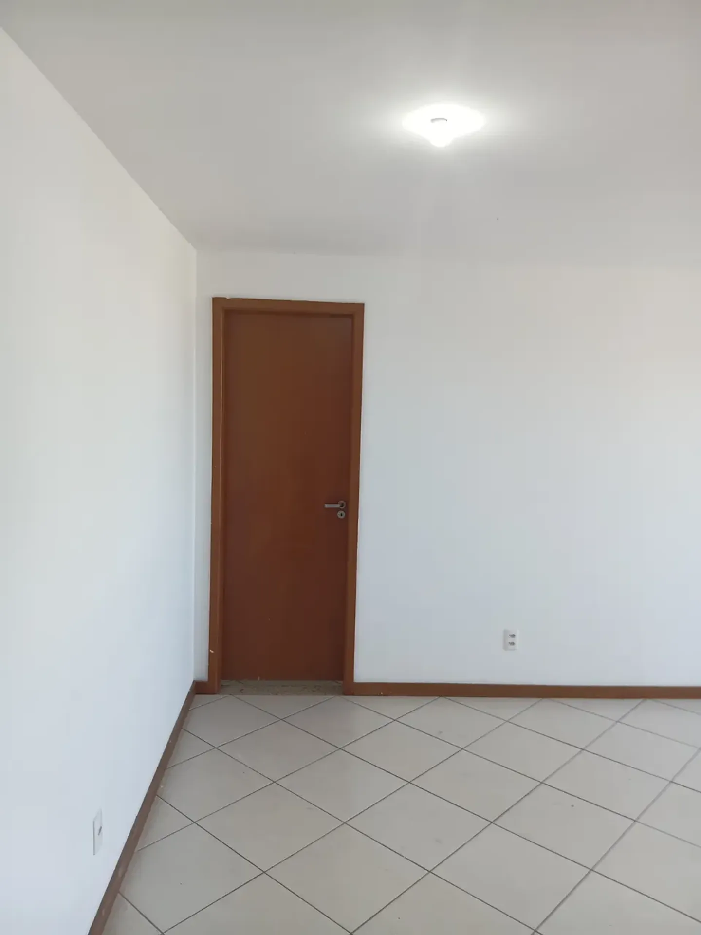 3-bedroom apartment with built-in wardrobes — photo 24