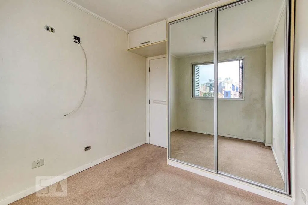 Home office in a 3-bedroom apartment, 170 m² — photo 13
