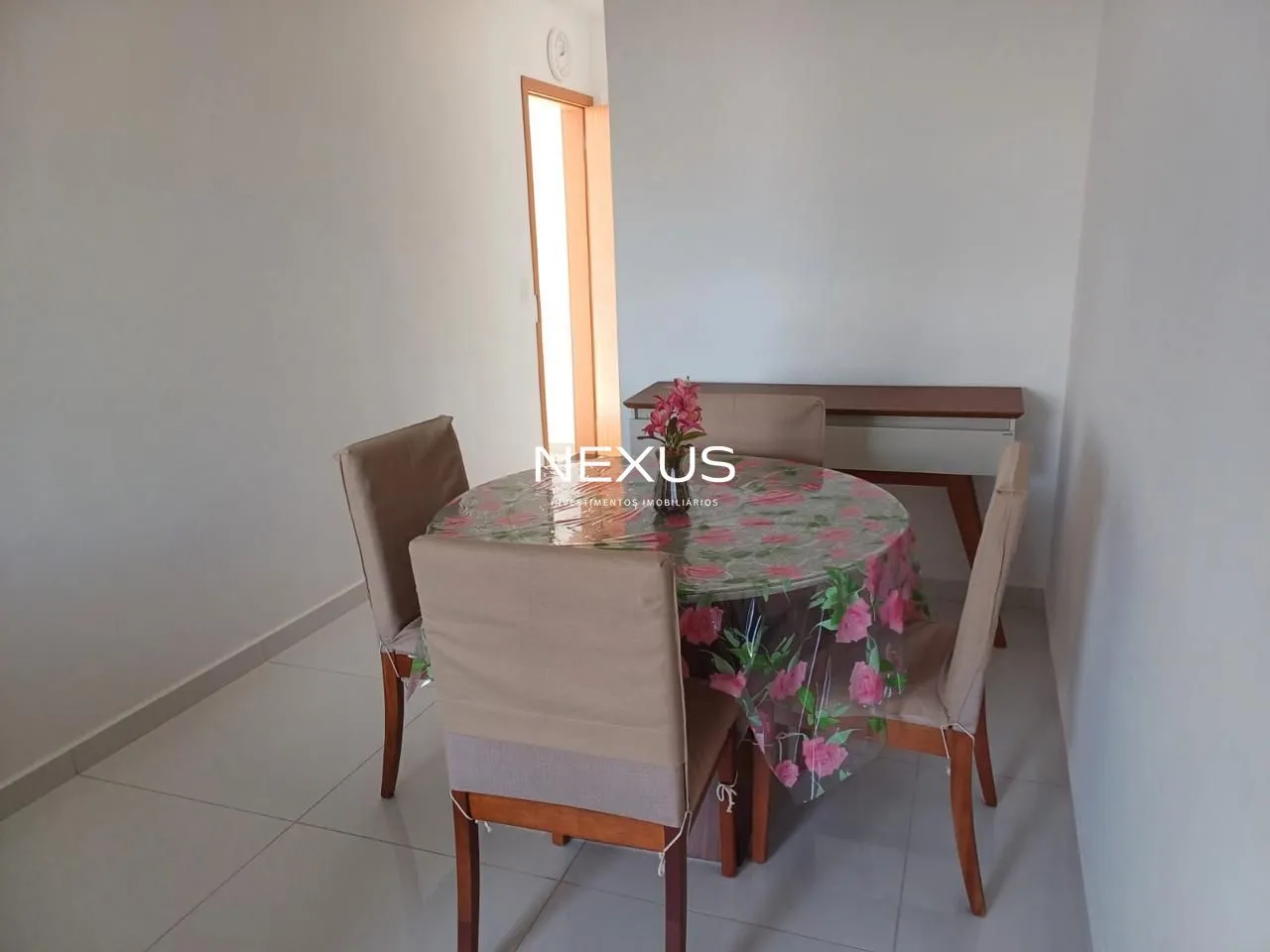 2-bedroom apartment, 1 with its own bathroom, 250 m² — photo 27