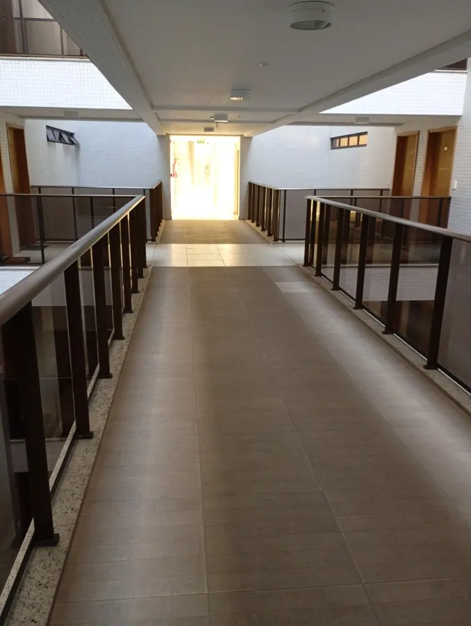 60 m² apartment on the 4th floor with 2 bedrooms and parking — photo 17