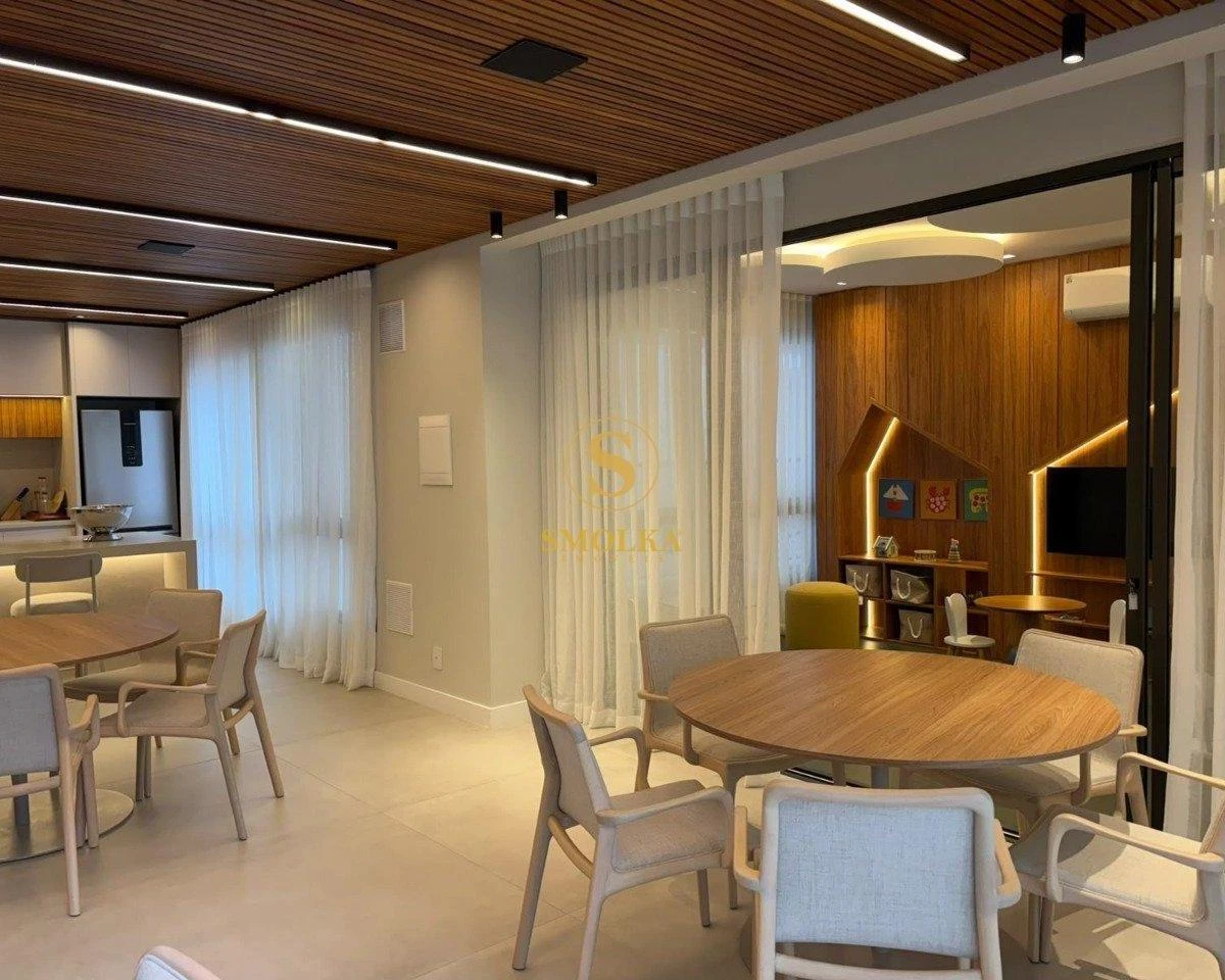 Furnished apartment, 85 m², with a grill on the balcony — photo 15