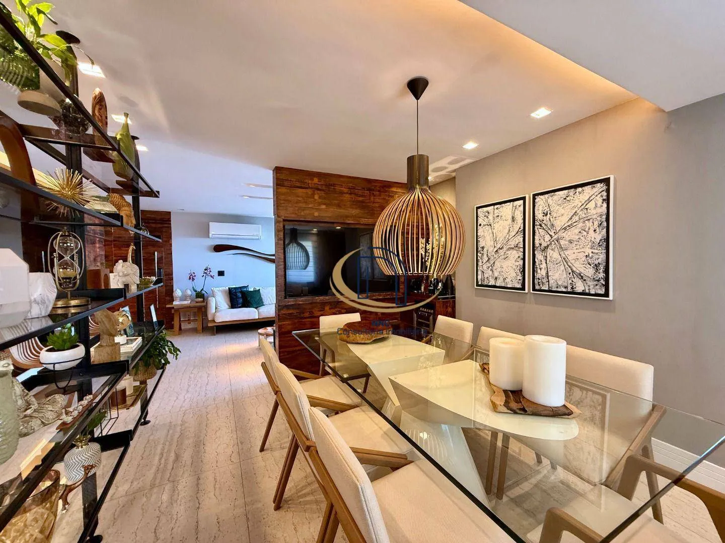 Front-facing penthouse with 215 m² and 4 bedrooms — photo 13