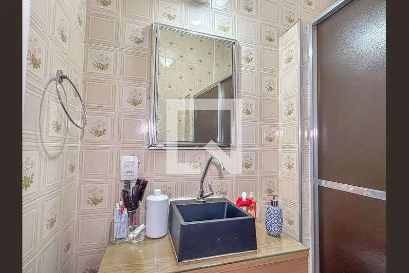 Furnished 86 m² apartment with 2 bedrooms and balcony — photo 22