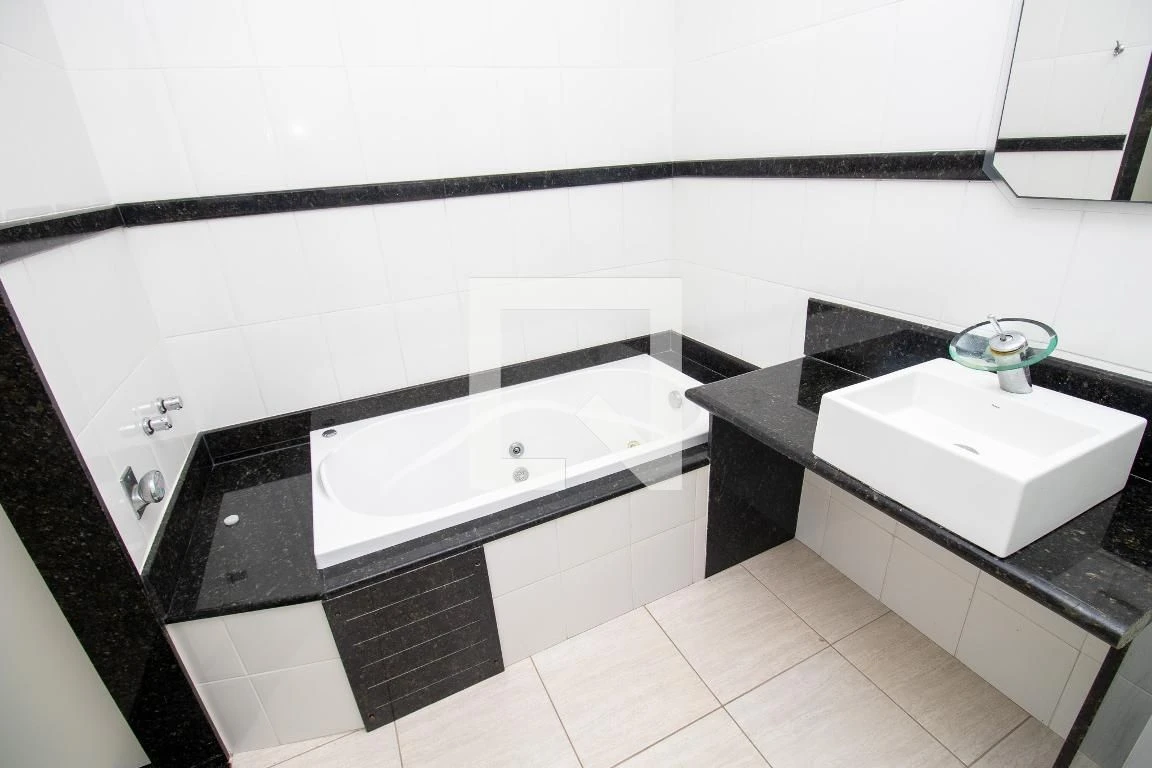 Casa com 3 suítes e quintal privativo com churrasqueira — photo 63