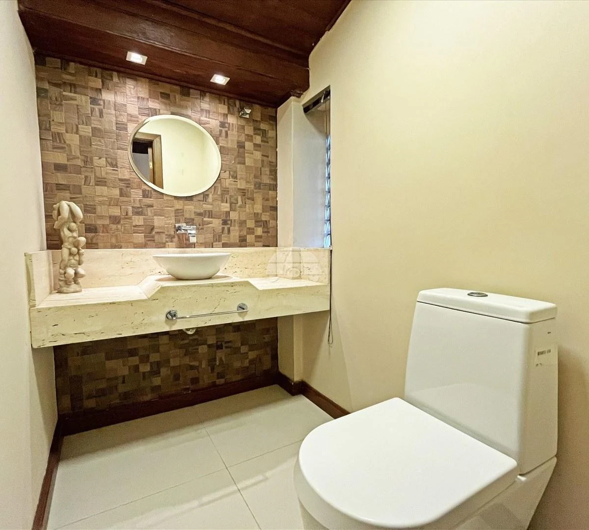 Washing machine in a 5-bedroom house, 280 m² — photo 4