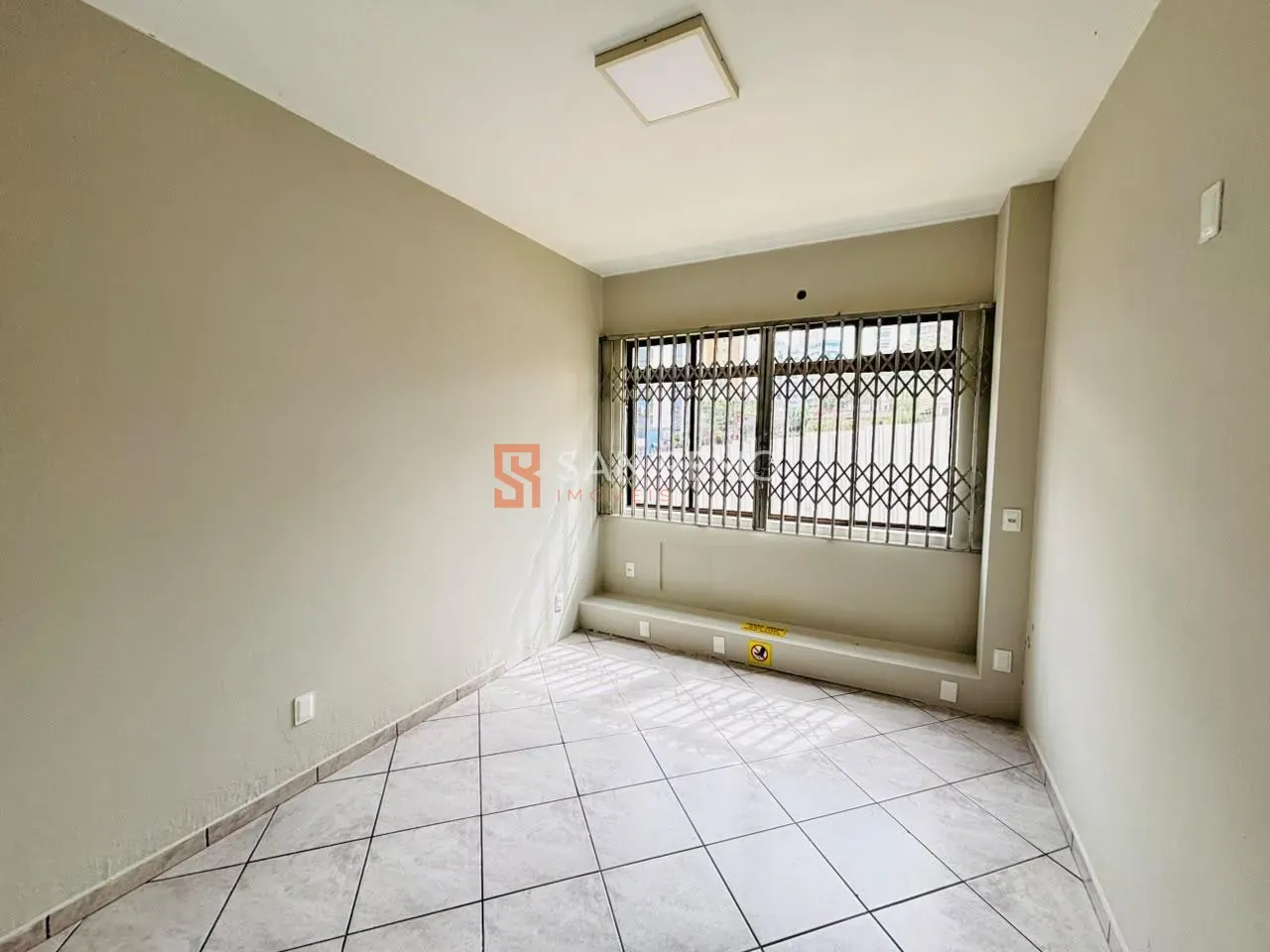 Casa de 5 dormitorios y 353 m² — photo 9