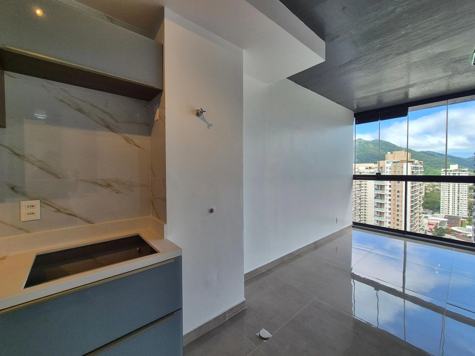 Washing machine in a 2-bedroom apartment, 84 m² — photo 23