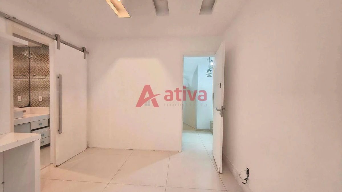 Casa em condomínio com 4 suítes e 200 m² — photo 16