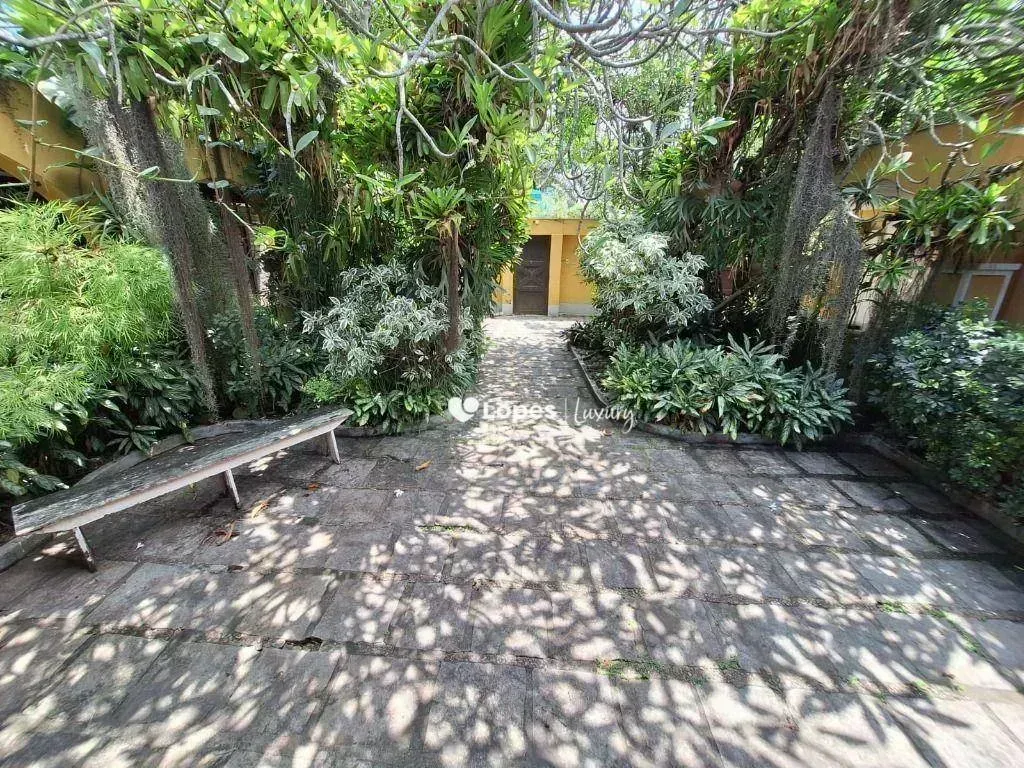 Casa com 6 quartos e 720 m² com piscina e sauna — photo 56
