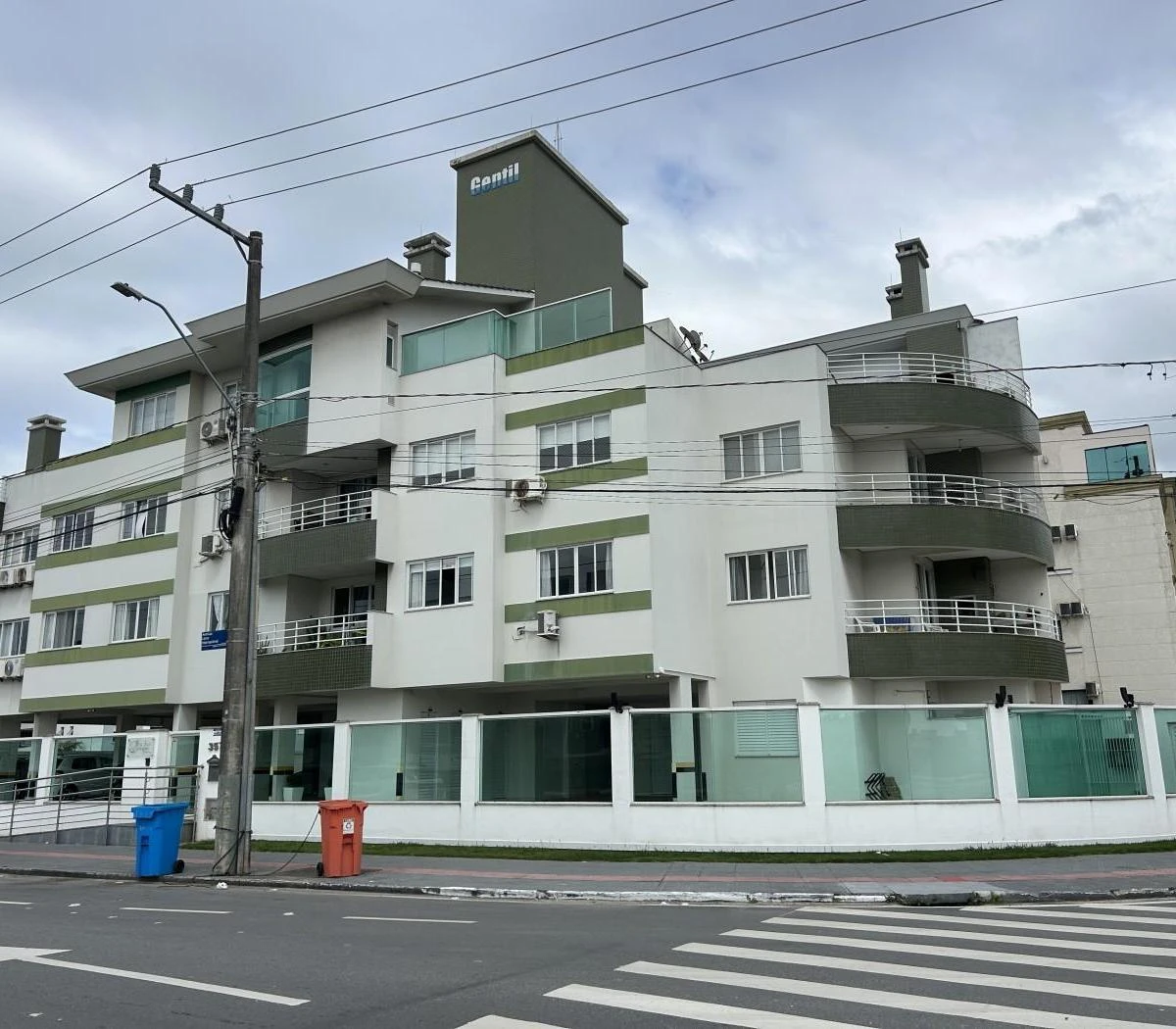 Furnished apartment, 86 m², with a grill on the balcony — photo 28