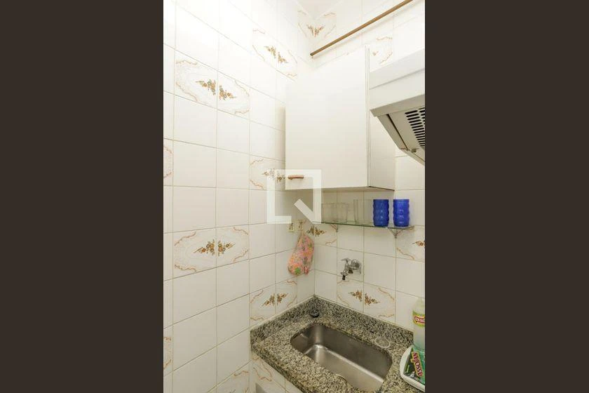 Furnished 60 m² apartment with 1 bedroom and no parking — photo 7
