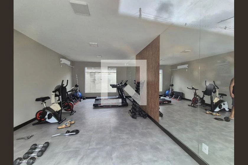 2-bedroom apartment with a mountain view — photo 17
