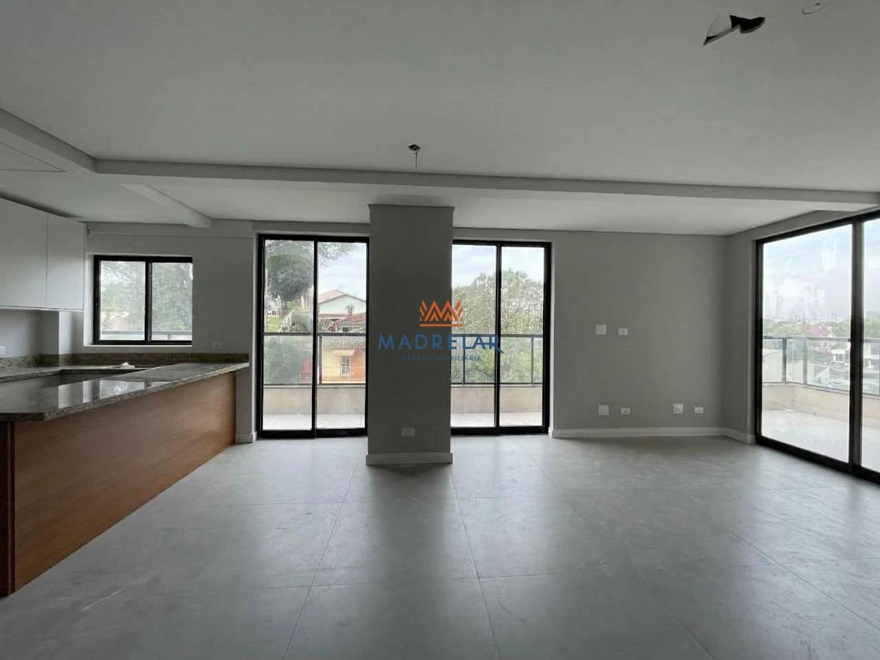 2-bedroom apartment with a private BBQ in Curitiba — photo 13