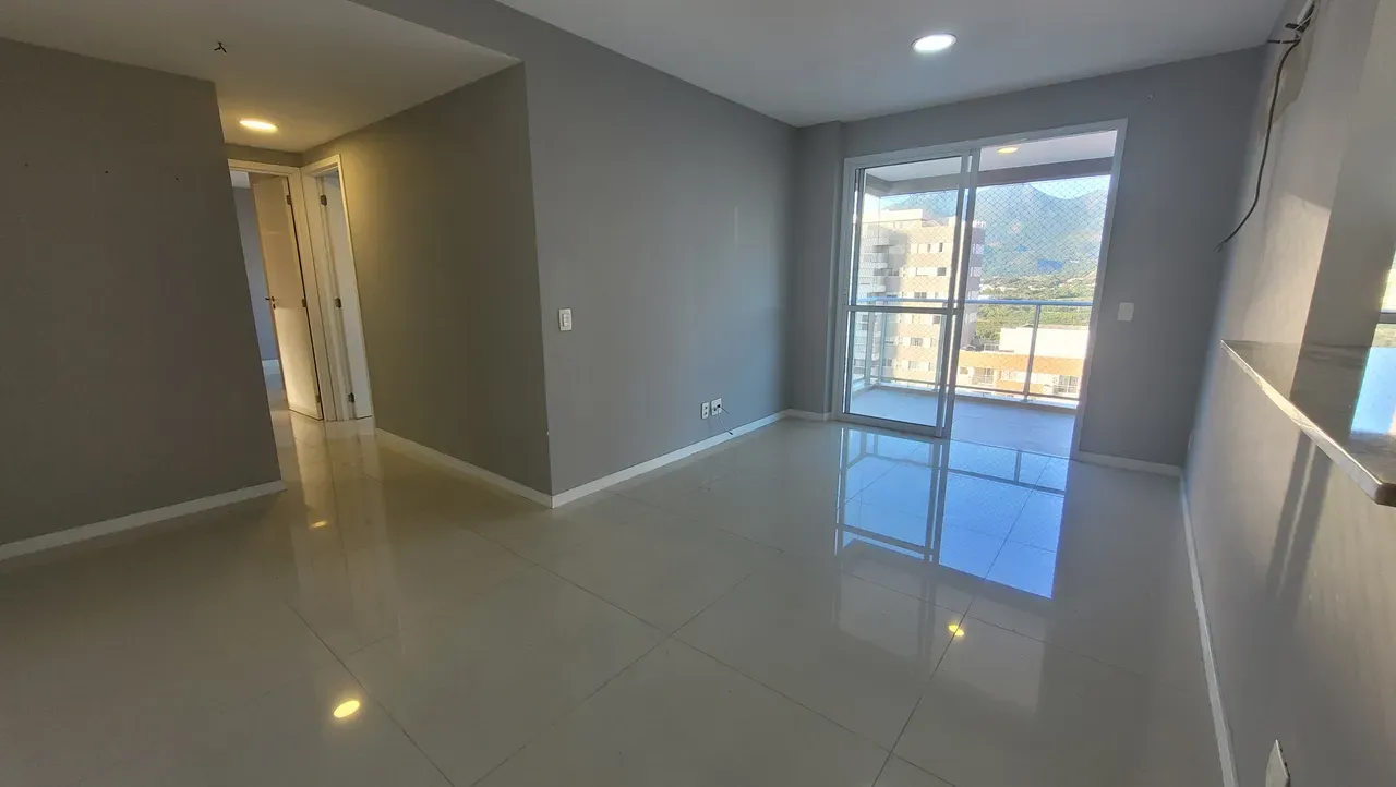 82 m² apartment with a home office and a mountain view