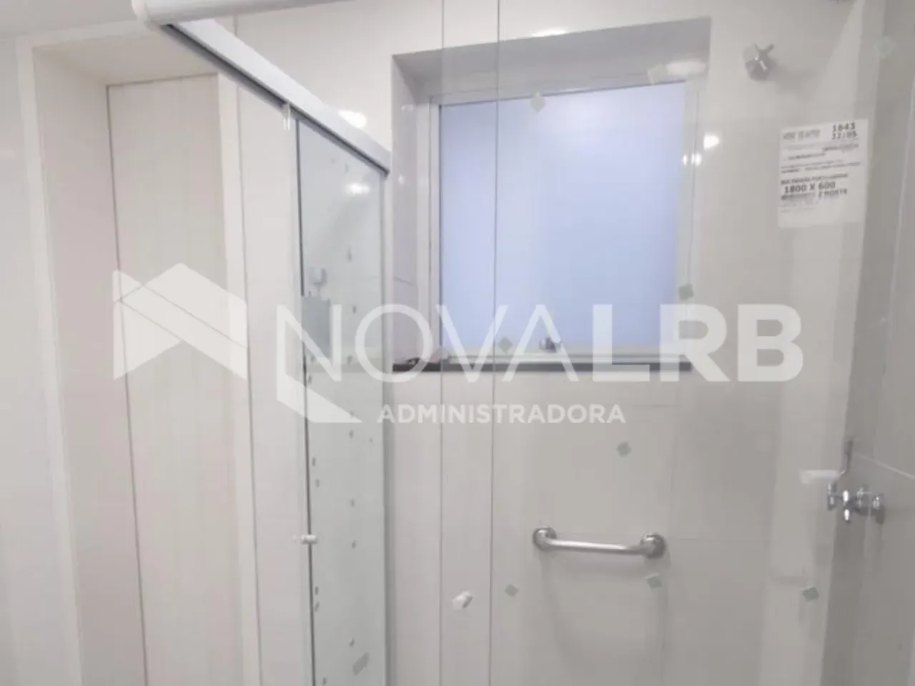 3-bedroom apartment with 90 m² and closed kitchen — photo 24