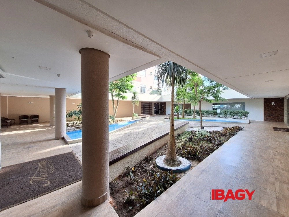 Apartment, 75 m², with a glass-enclosed balcony — photo 11
