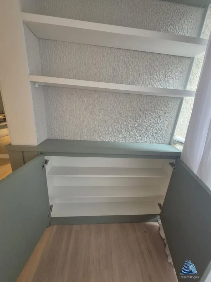 One-bedroom apartment with a washing machine — photo 20