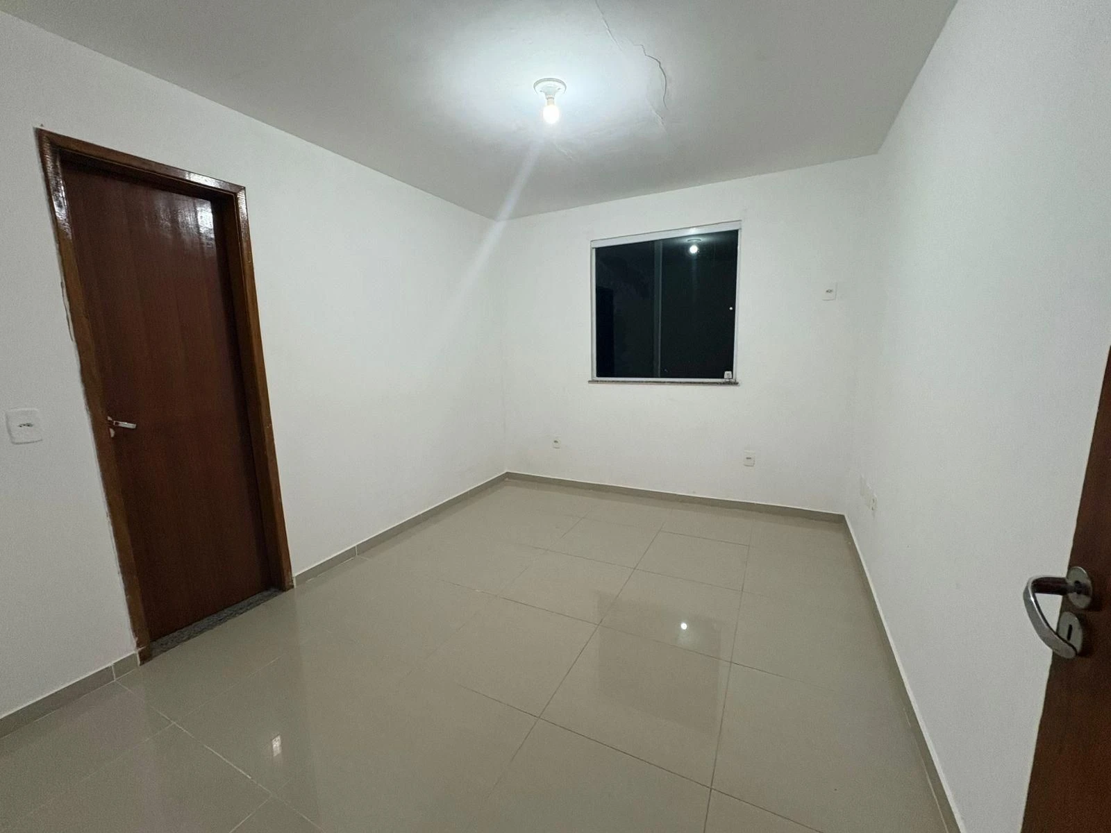 Unfurnished house with 3 bedrooms and 3 bathrooms — photo 3