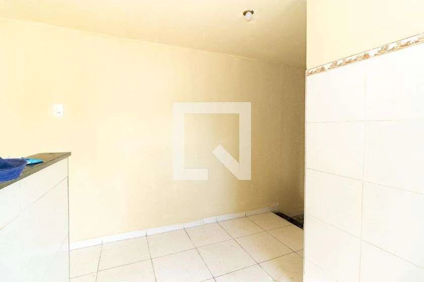 1-bedroom apartment with open-plan kitchen and balcony — photo 18