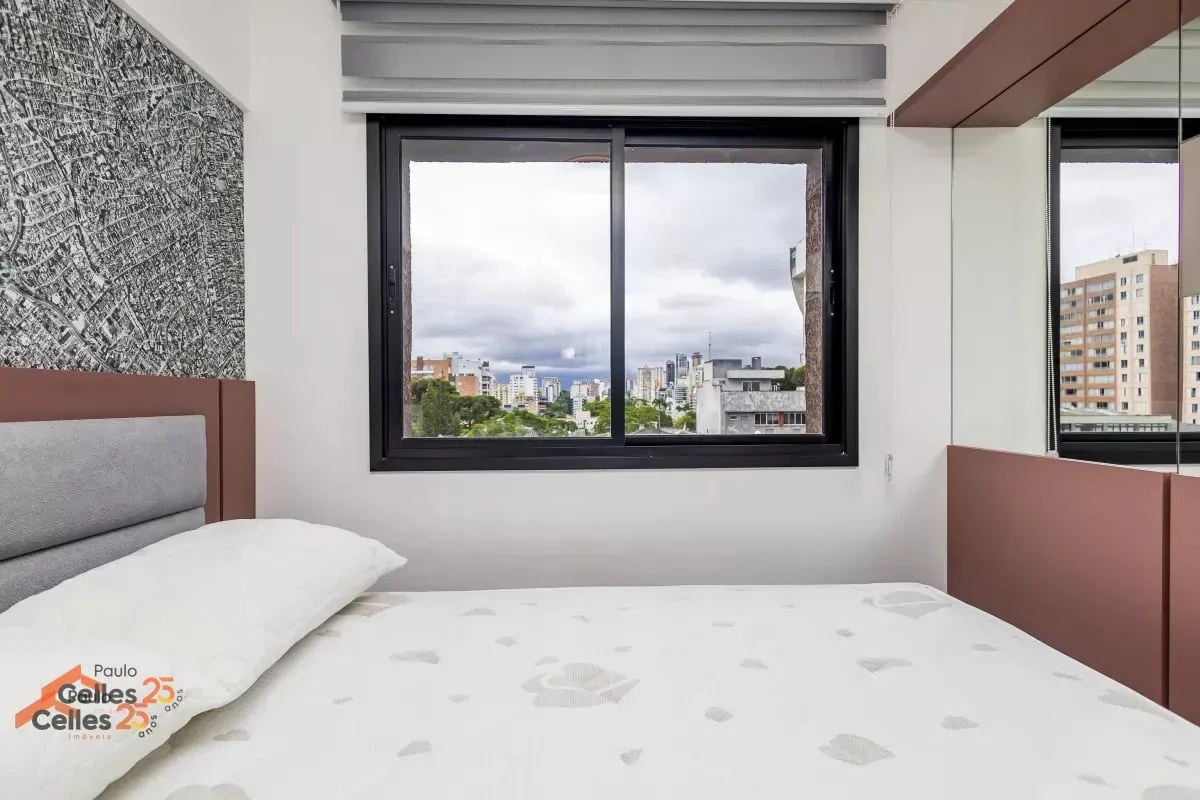 Home office in a one-bedroom apartment, 24 m² — photo 3