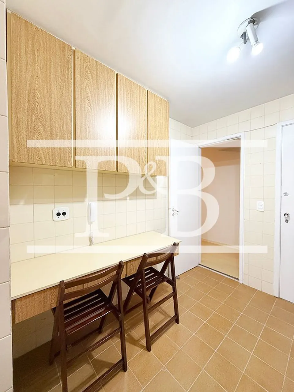 Furnished 2-bedroom apartment with 95 m² — photo 10