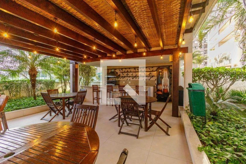 Rental apartment with 3 bedrooms, balcony 94 m² — photo 47