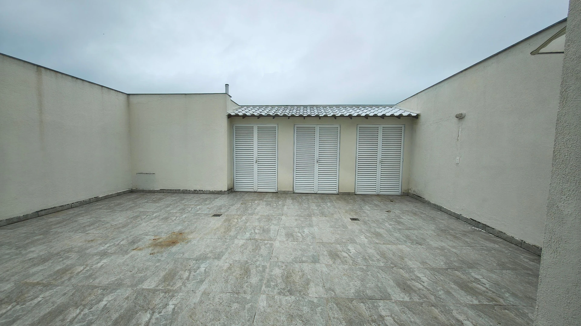 3-bedroom apartment, all with their own bathrooms, 311 m² — photo 54