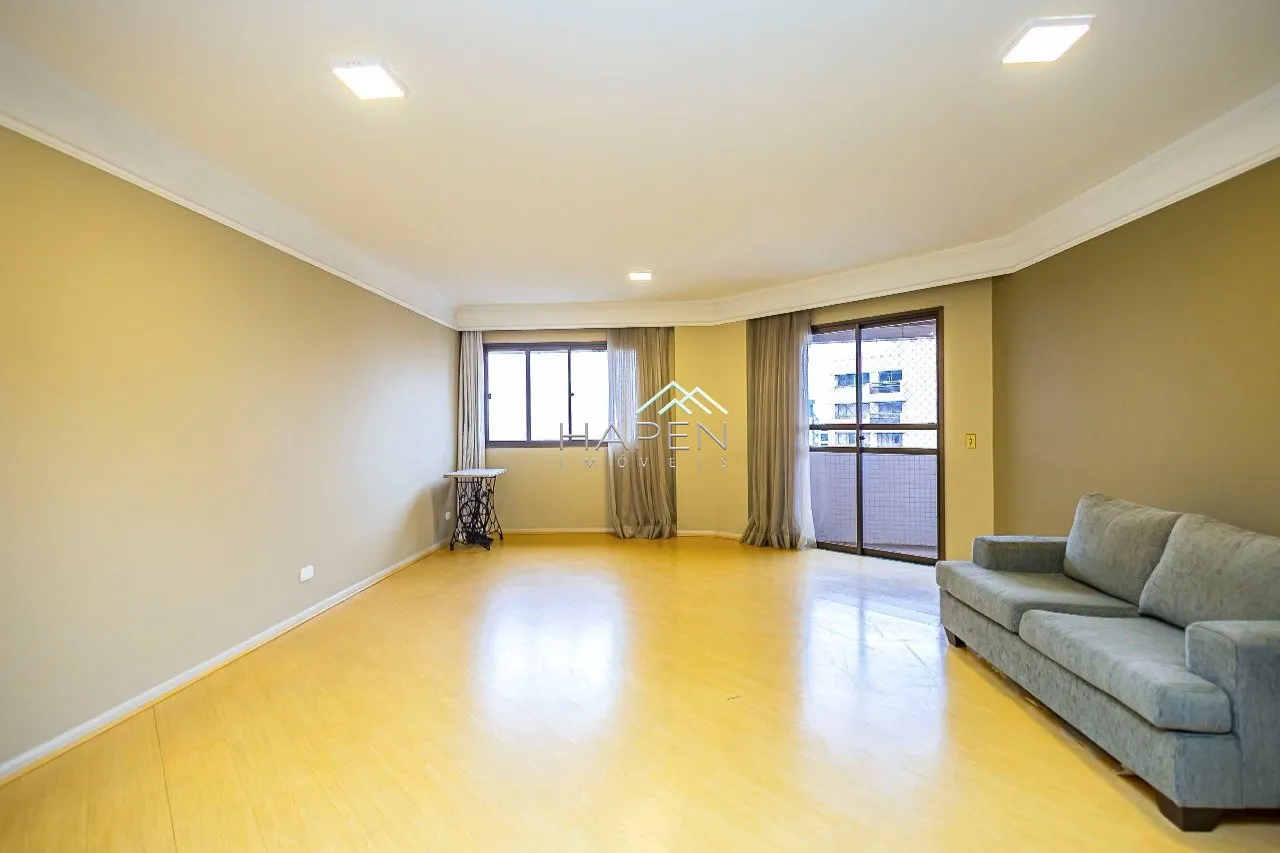 Furnished 4-bedroom apartment with 4 bathrooms