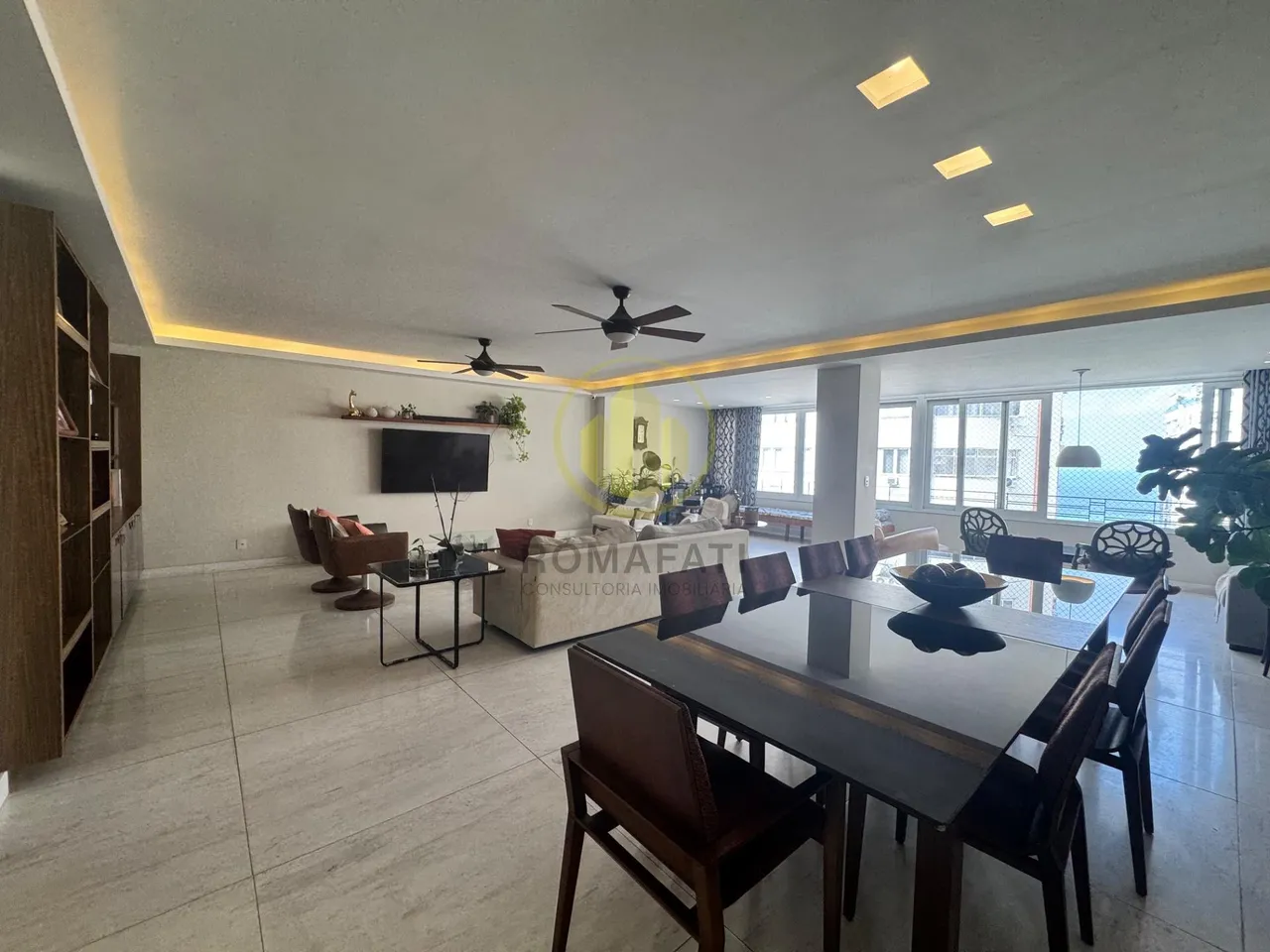 300 m² apartment with 3 bedrooms and an open-plan kitchen — photo 8