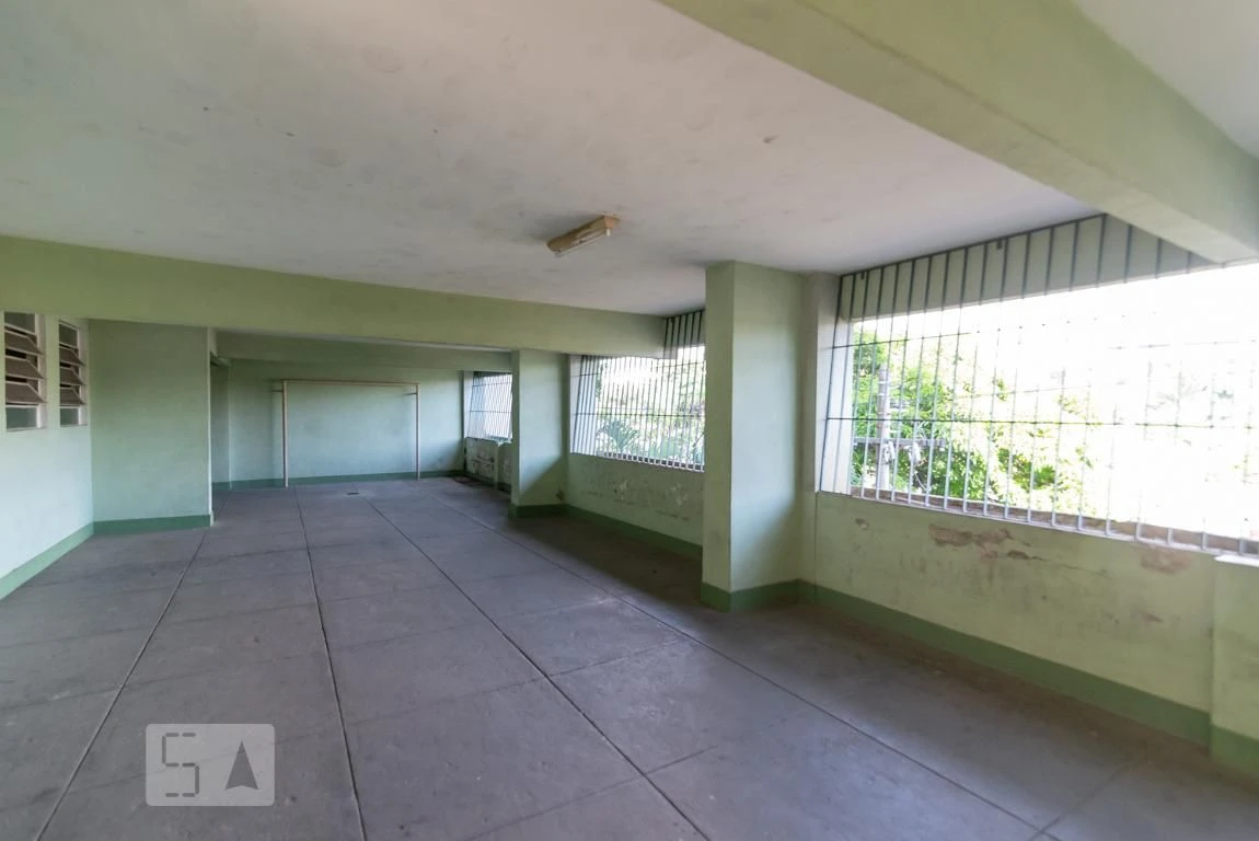 Furnished apartment, 78 m², with a glass-enclosed balcony — photo 26