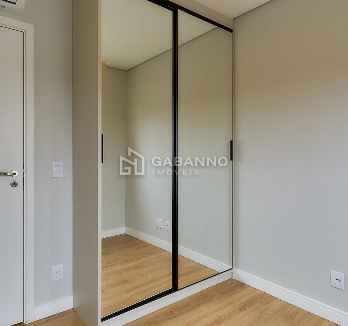Apartamento mobiliado, 113 m², com varanda envidraçada — photo 34