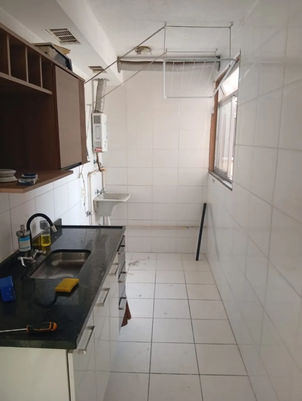Apartamento de 2 quartos em condomínio com academia