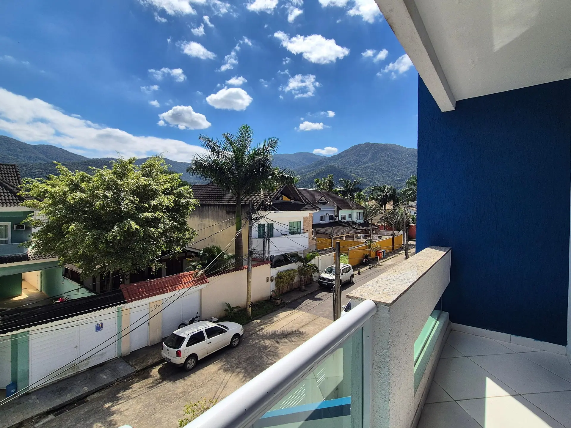 Furnished house with 4 bedrooms and a balcony — photo 29