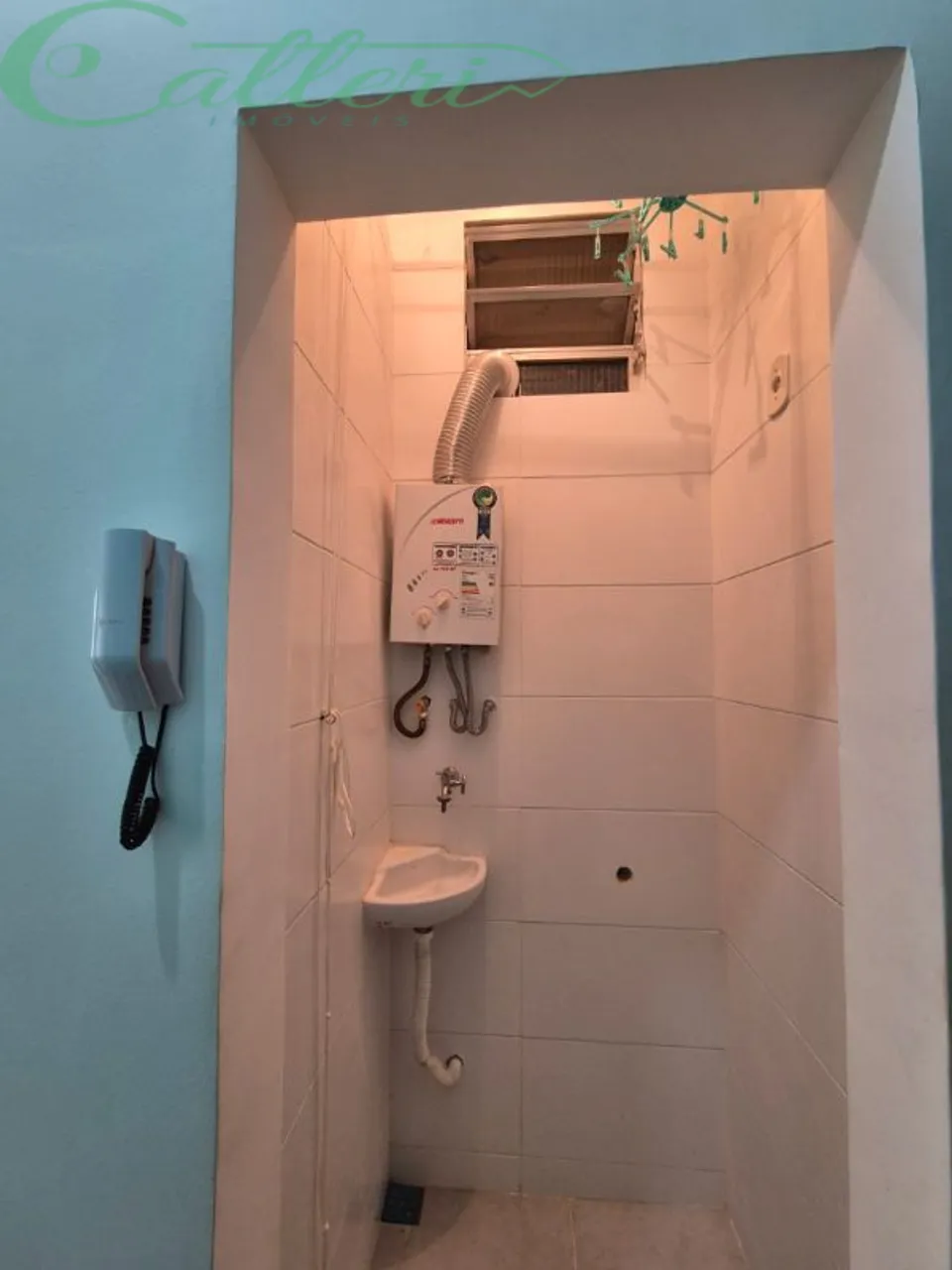 1-bedroom apartment with tiled floors and no parking — photo 9