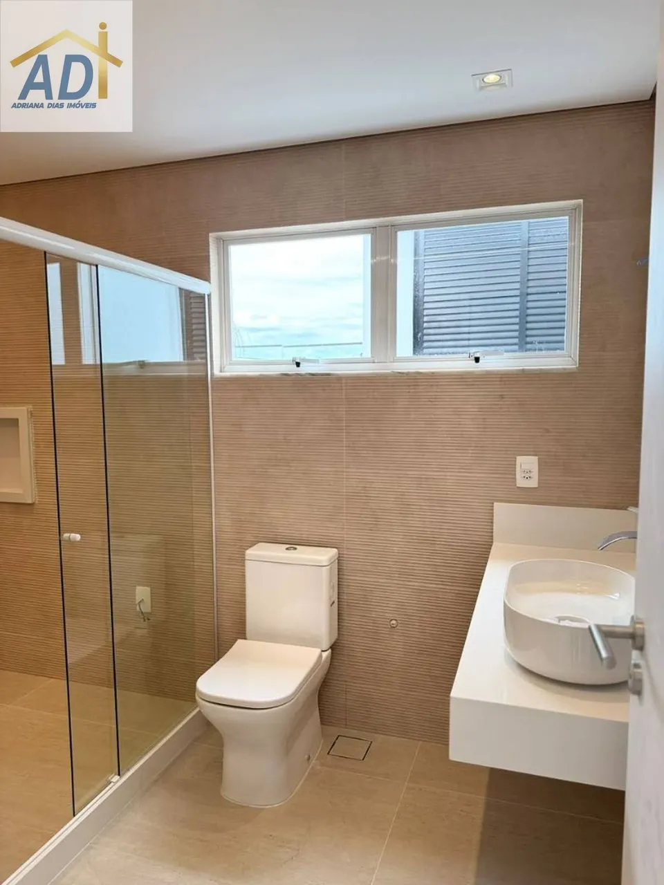 Casa, 300 m², com varanda gourmet — photo 18