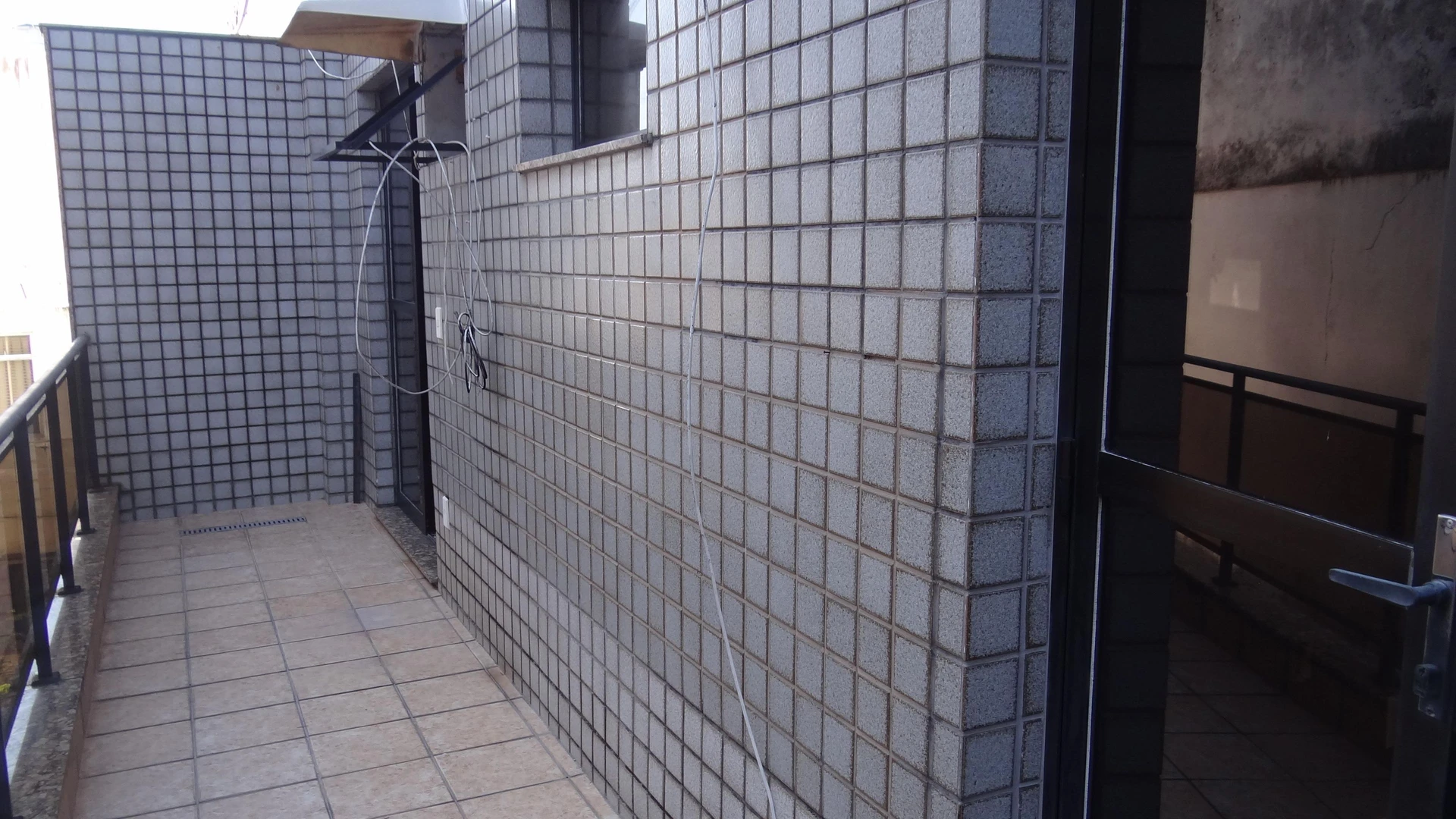 Apartamento sin amueblar con 3 dormitorios y balcón — photo 6