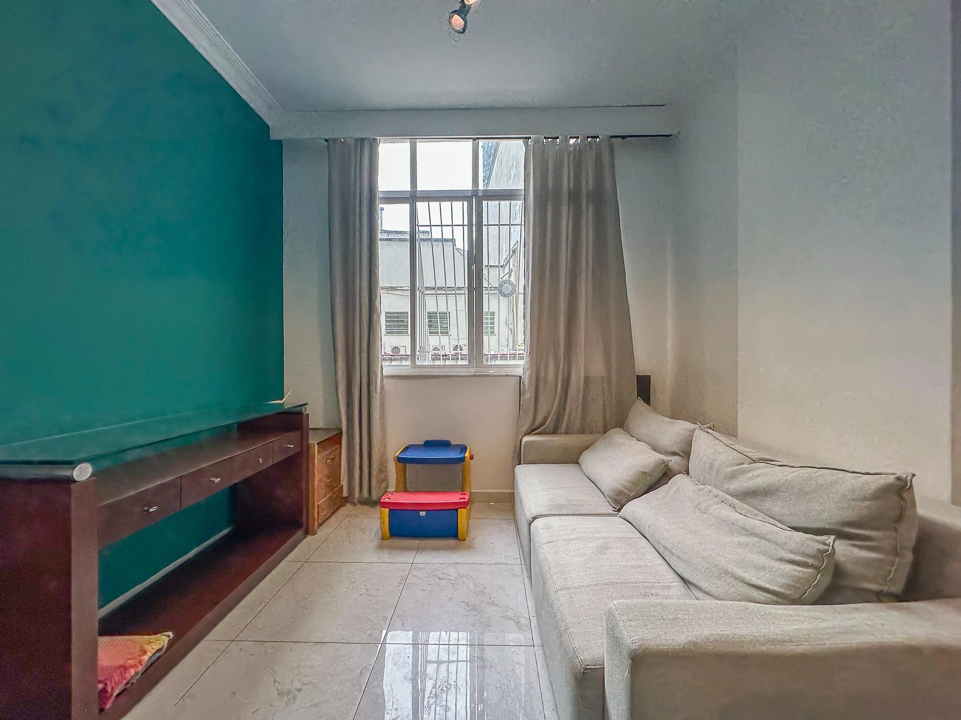 Apartamento de 1 dormitorio con cocina abierta al salón — photo 31