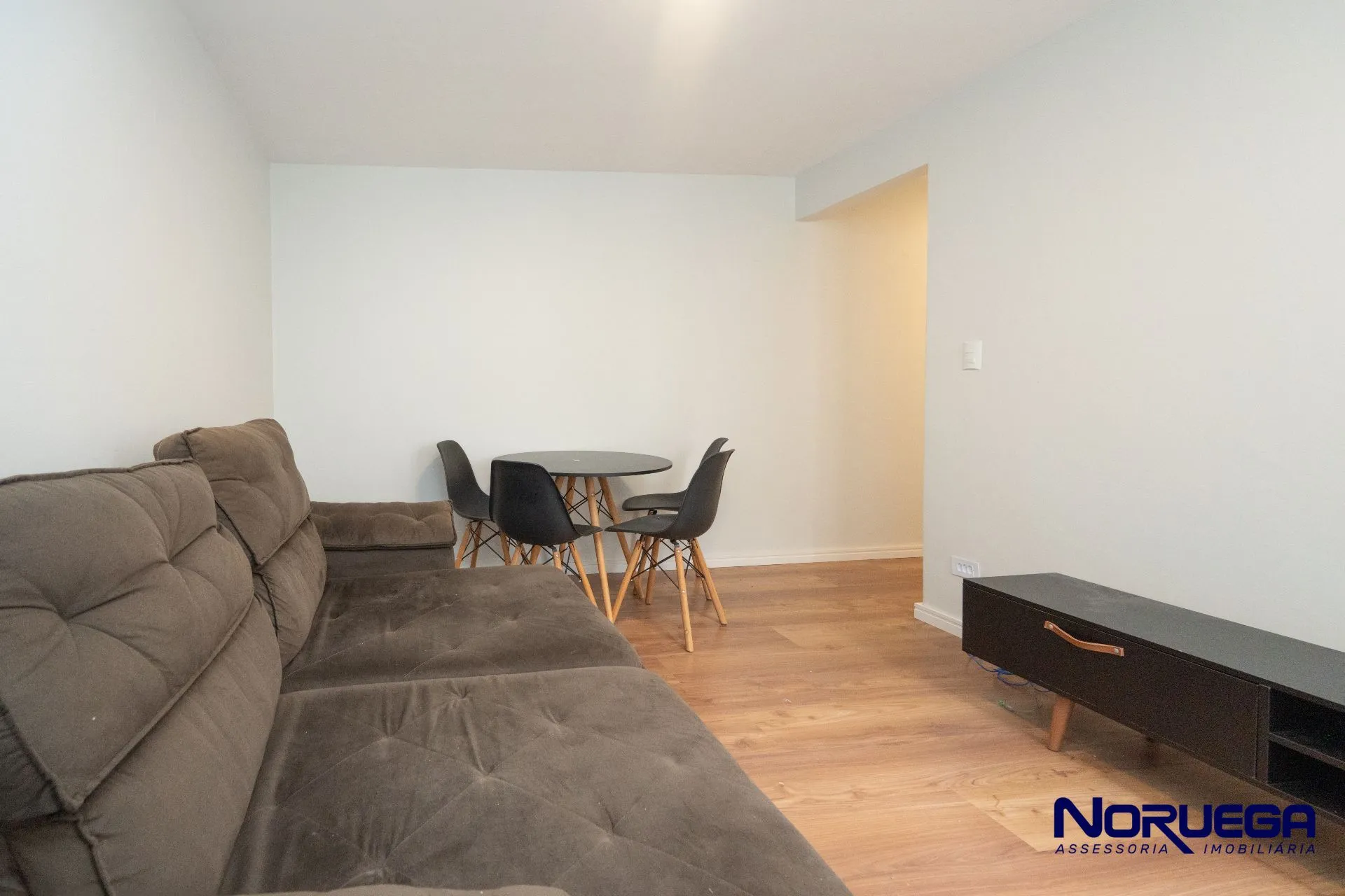 3-bedroom apartment with a washing machine in Curitiba