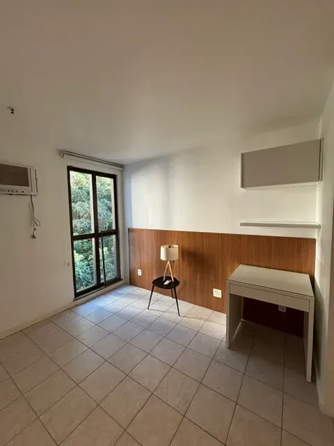 1-bedroom apartment with enclosed balcony in 60 m² — photo 36