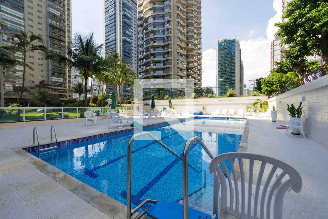 2 quartos e jacuzzi: apartamento de 92 m² — photo 43