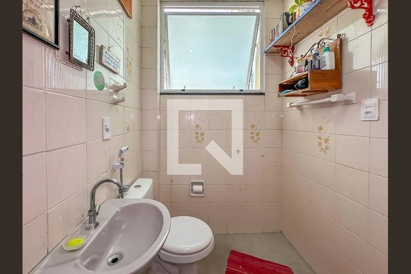 Furnished studio, 33 m², with a home office — photo 22
