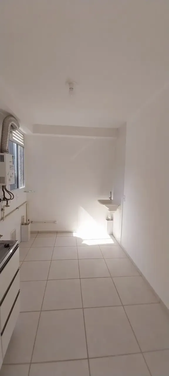 Unfurnished 2-bedroom apartment with 1 bathroom — photo 4