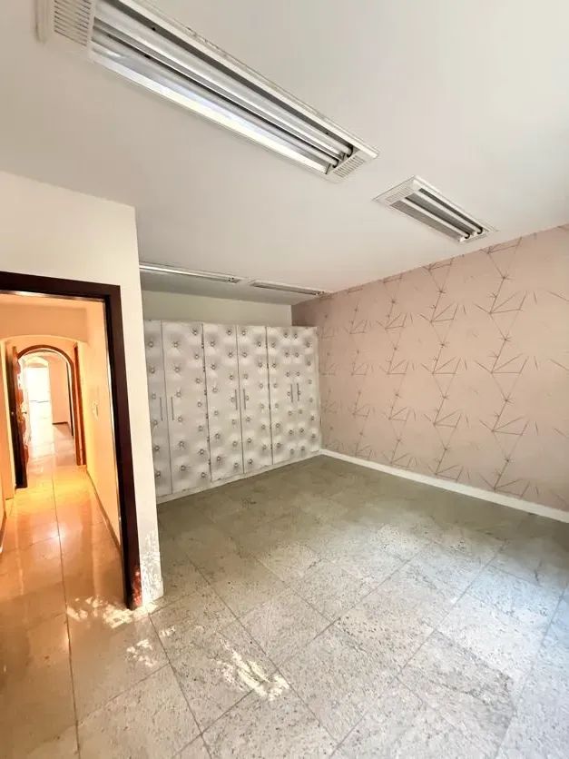 Apartamento sem mobília com 3 quartos e 3 banheiros — photo 26