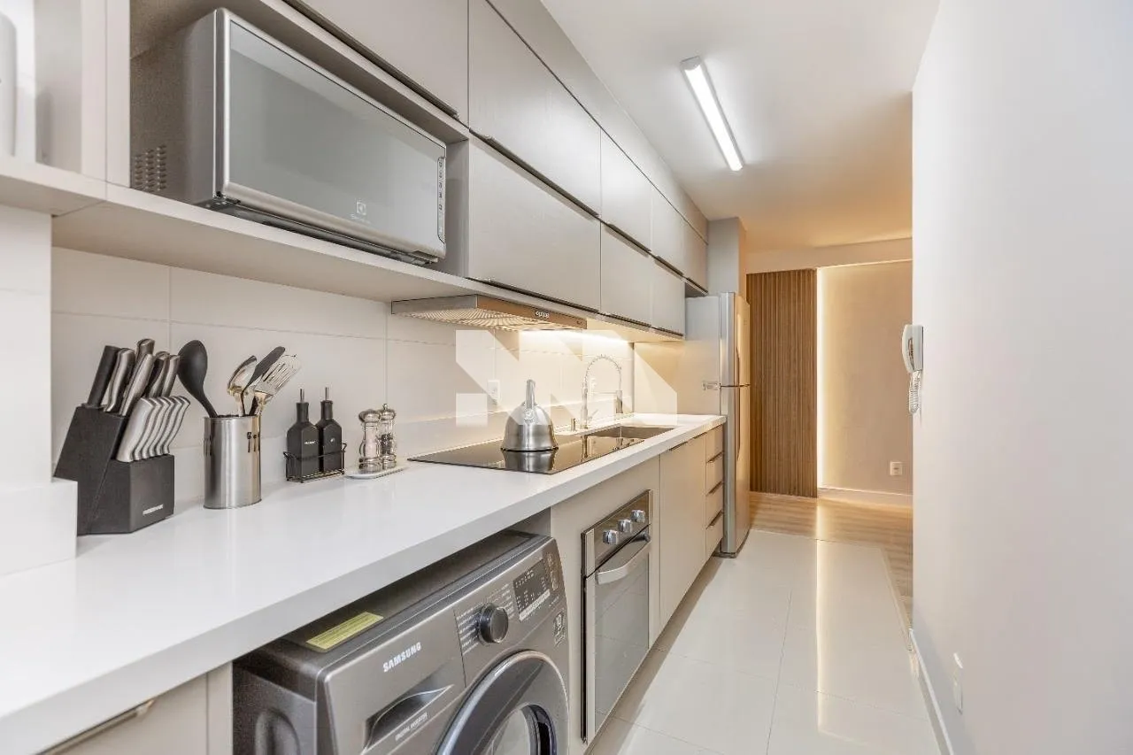 183 m² apartment with 2 bedrooms and 2 parking spaces — photo 5