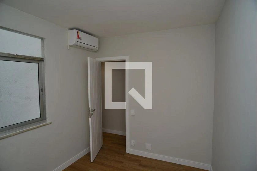 Apartment, 133 m², with a glass-enclosed balcony — photo 5
