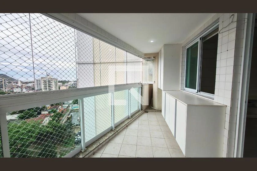2-bedroom apartment in a building with a gym — photo 17