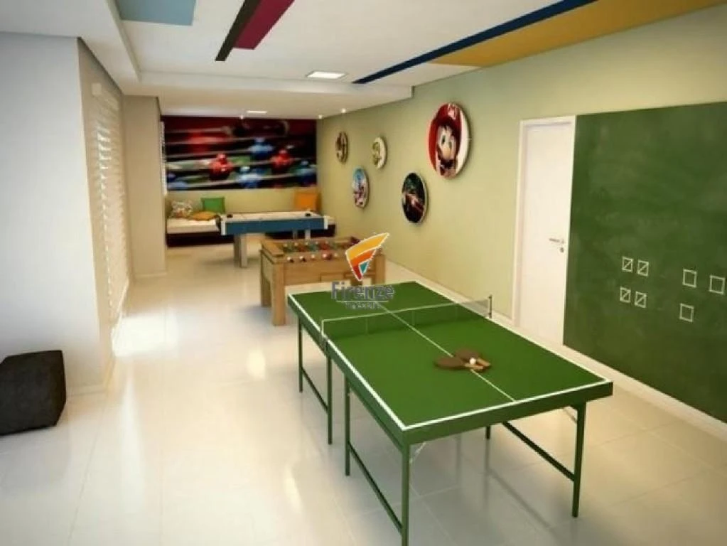Wood or laminate floors in a 2-bedroom apartment, 57 m² — photo 24